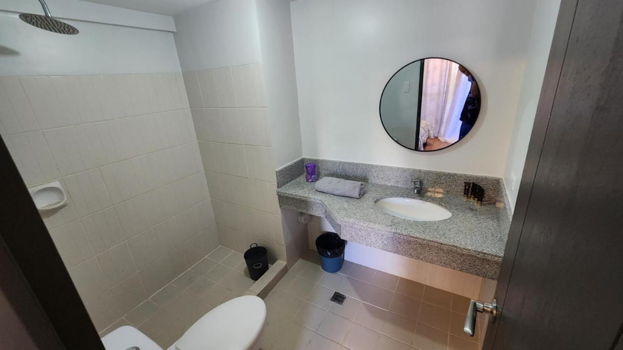 Asteria Residences 3 Bedroom And 2 Baths Manila Exterior foto